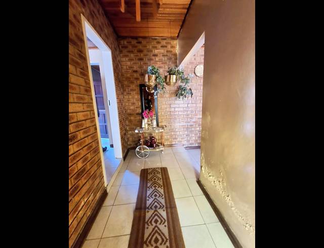 3 BEDROOM HOUSE FOR SALE IN BEDWORTH PARK